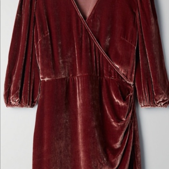 Aritzia Wilfred Lyric Velvet Dress - Picture 3 of 6